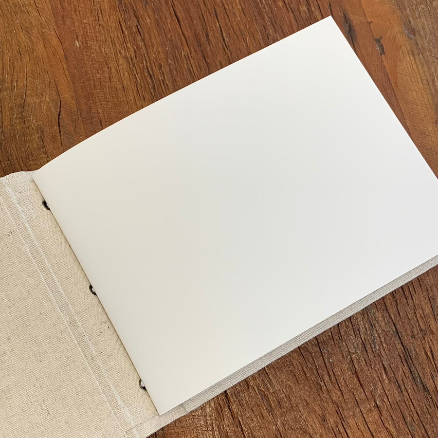 Álbum de Fotos Corporativo Personalizado com Logo em Relevo Seco