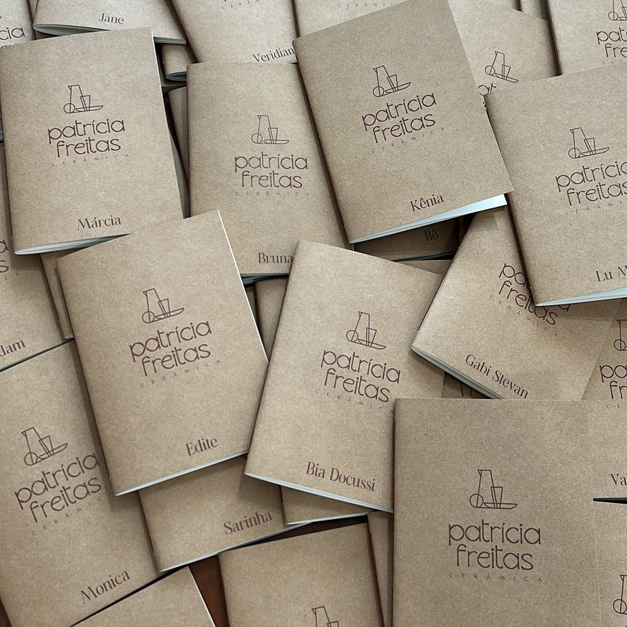 Brochura A5 Capa Flexível Patrícia Freitas Cerâmica