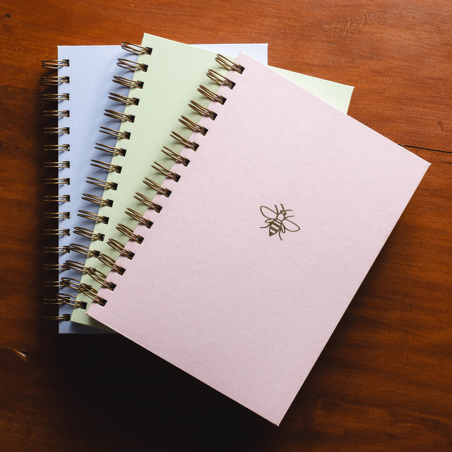 Caderno Bee