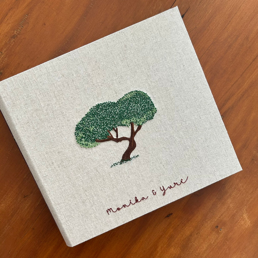 Álbum de Fotos Amarradinho Bordado à Mão - Tipuana