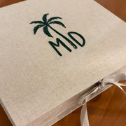 Álbum de fotos com caixa Livro bordado à mão