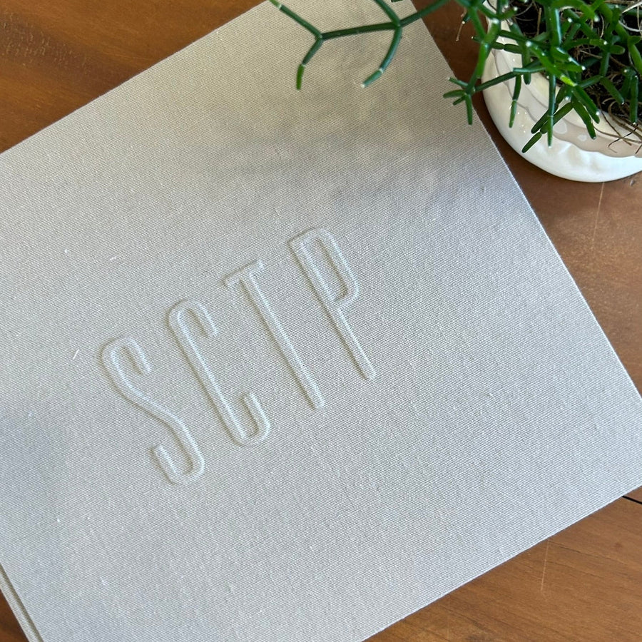 Livro de Assinaturas Corporativo Personalizado em Alto Relevo
